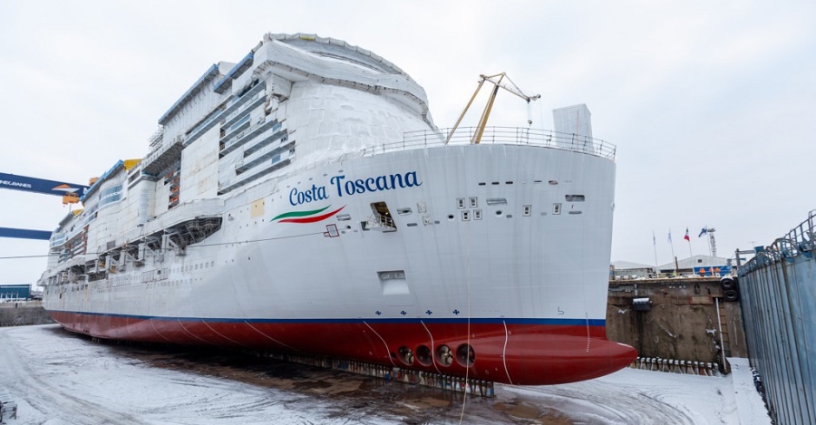 Costa Cruceros celebra la botadura del Costa Toscana